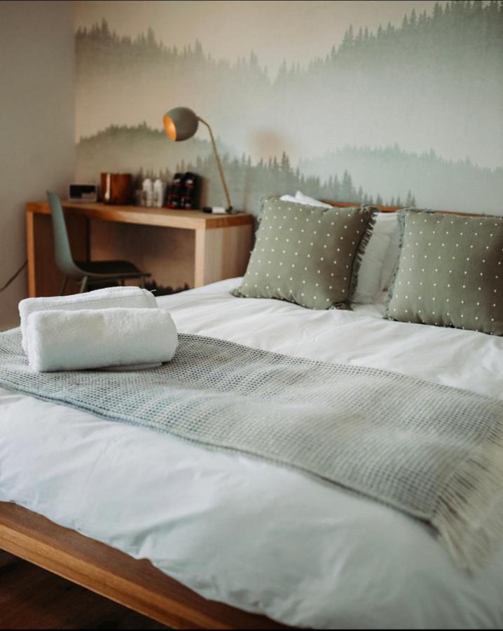 Penny'S Motel Thornbury Екстер'єр фото