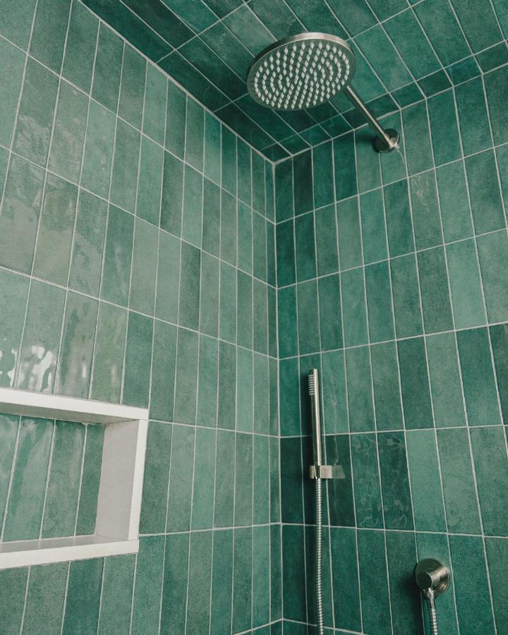 Penny'S Motel Thornbury Екстер'єр фото